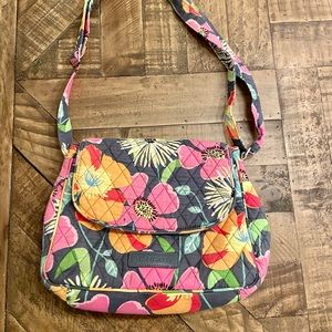 Vera Bradley Crossbody bag purse floral design